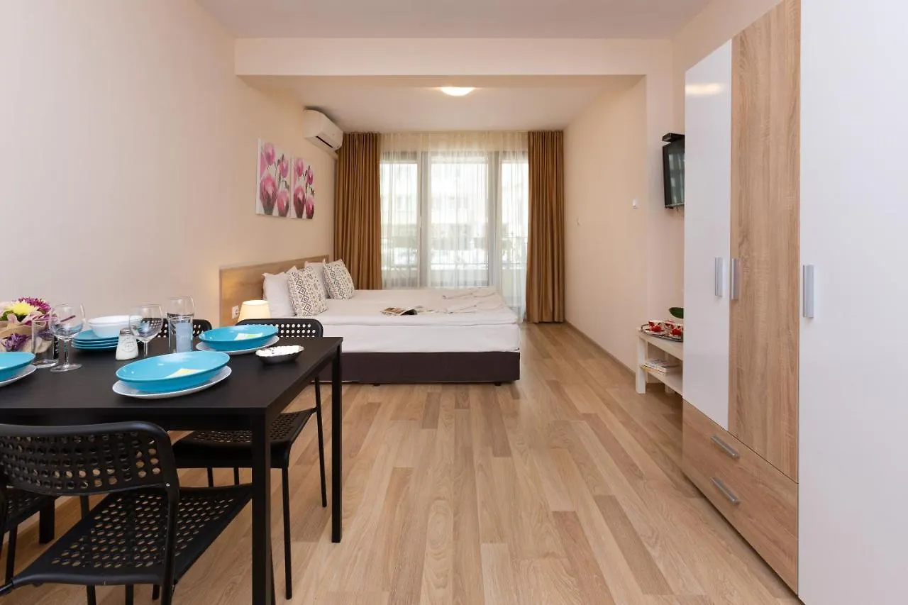 Apartments Flora Burgas