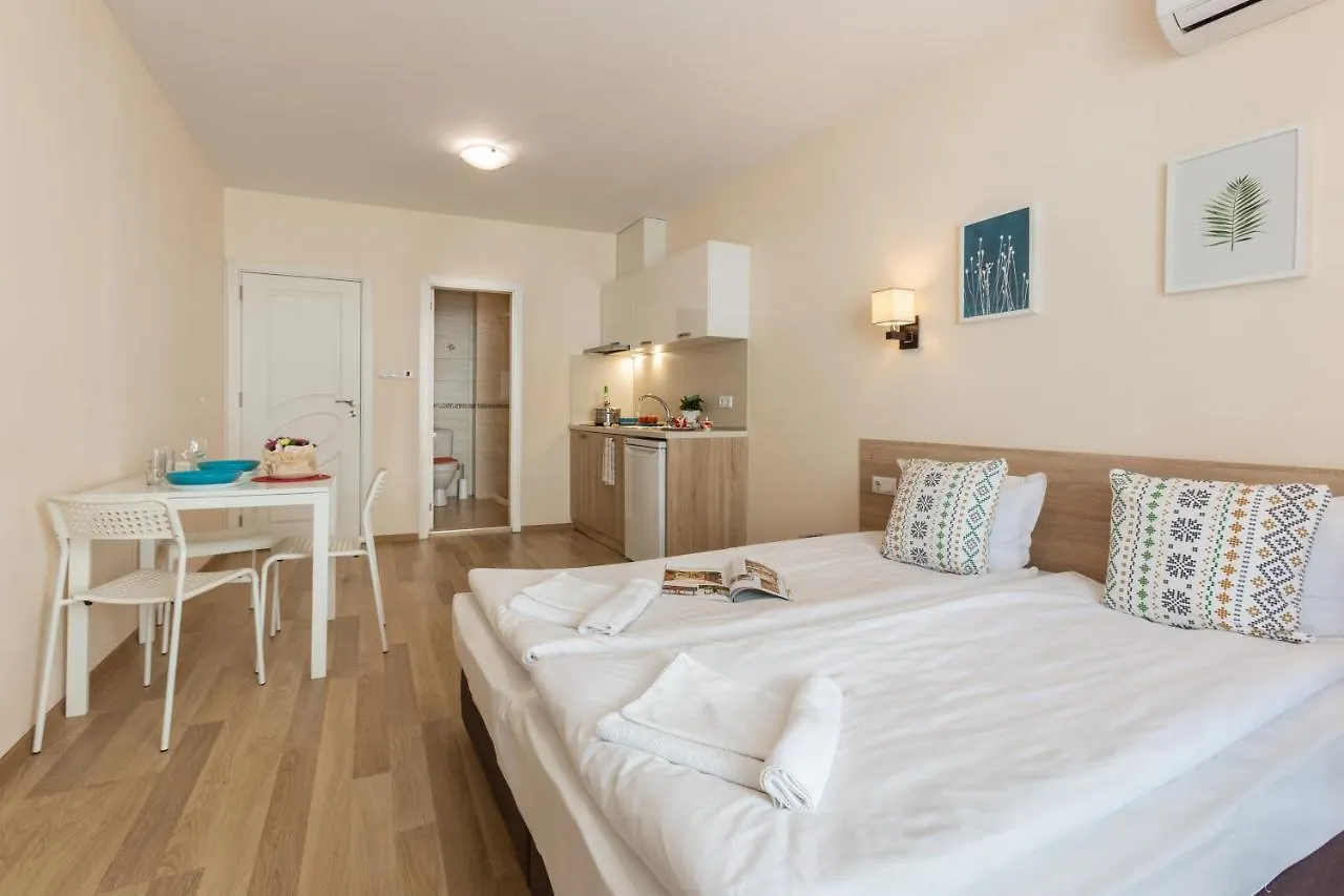 Apartments Flora Burgas