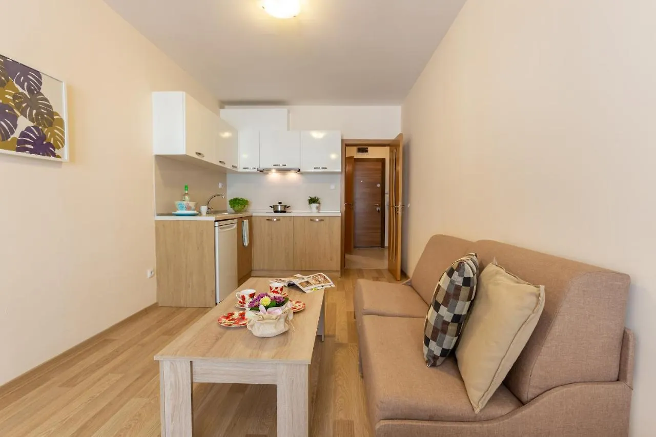 Apartments Flora Burgas