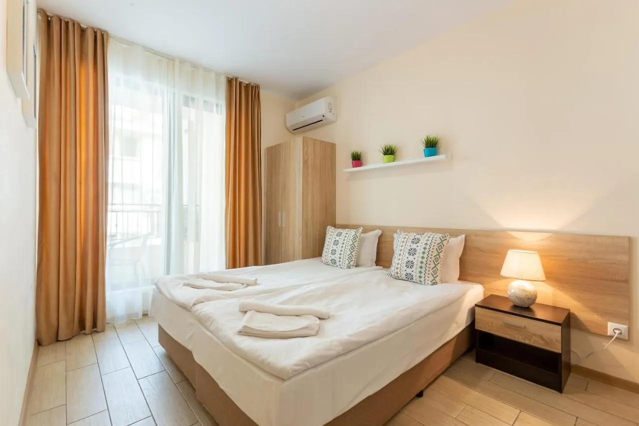 Apartments Flora Burgas