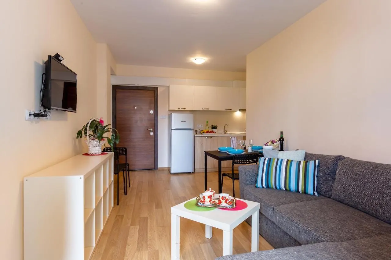 Apartments Flora Burgas 0*,  Bulgarie